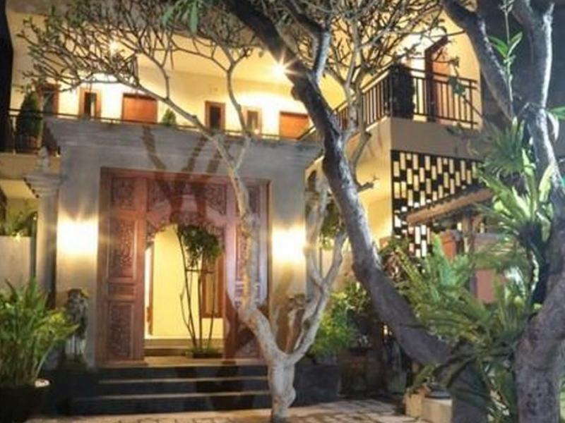 Putri Homestay Sanur Zewnętrze zdjęcie